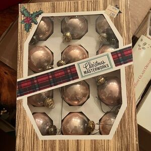 Vintage Mauve Christmas Holiday Ornaments